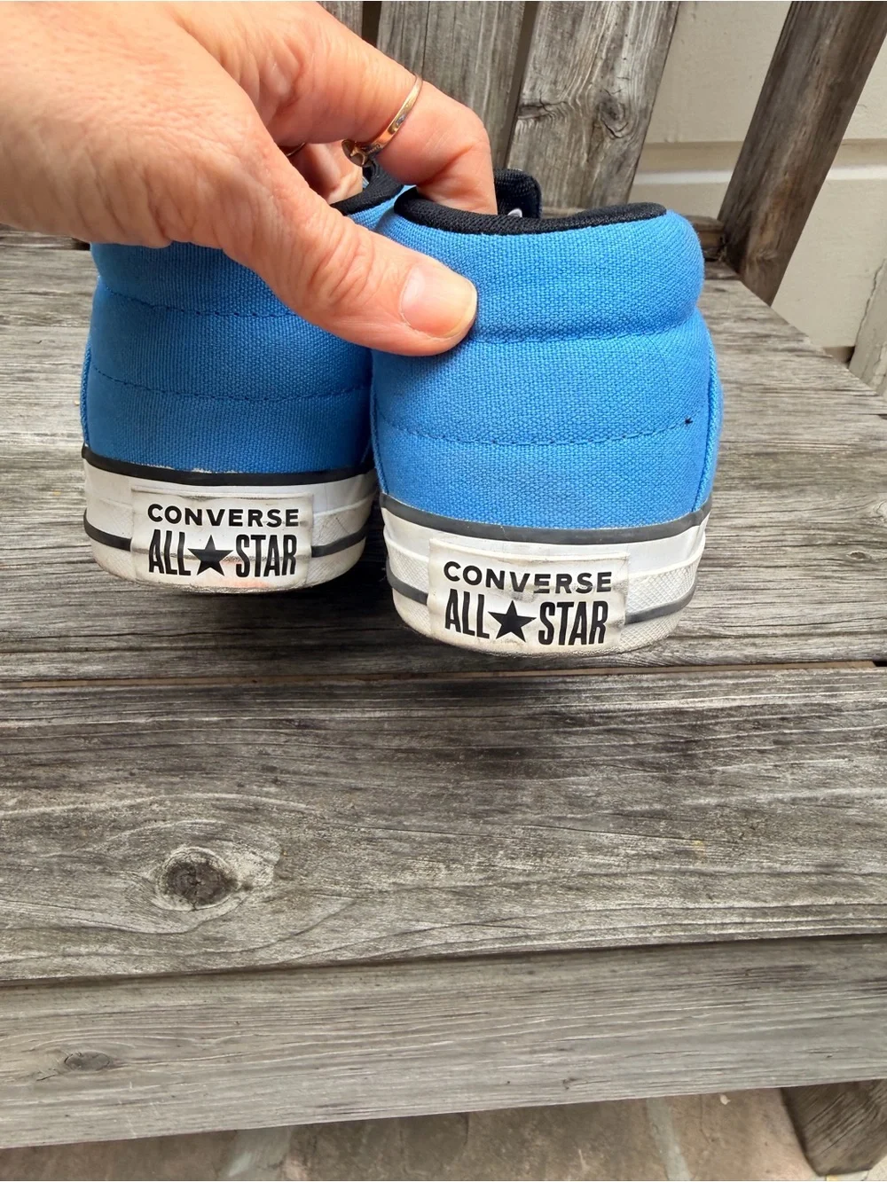 Converse Chuck Taylor Kids High-Top Canvas Sneakers in Blue and Black size 6.5